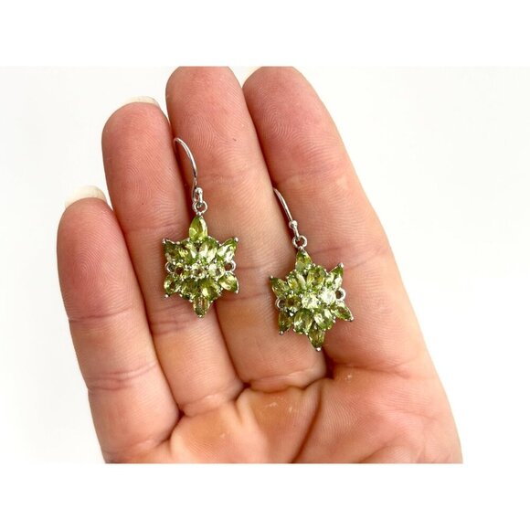 STAUER Signed Natural Peridot Sterling Silver Star Shaped Vintage Earrings - Picture 4 of 10